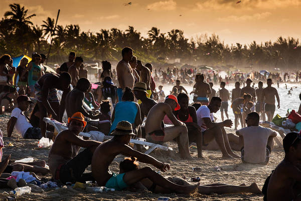  Bathers, Playa Santa Maria, La Habana