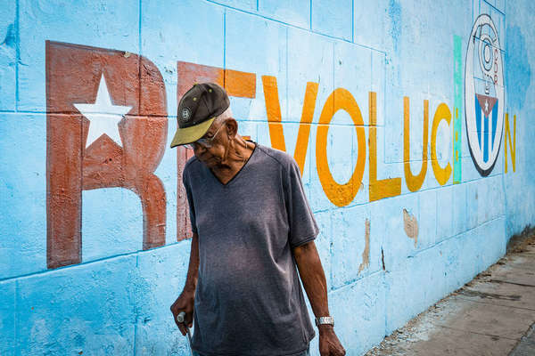  Revolucion Mural, Avenida 48, Cienfuegos